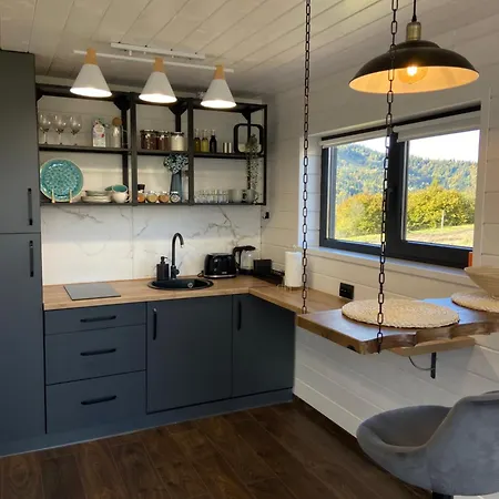 Holiday home Under Sky - з теплим басейном ,чаном-джакузі, панорамною ванною та Playstation 5 Slavske